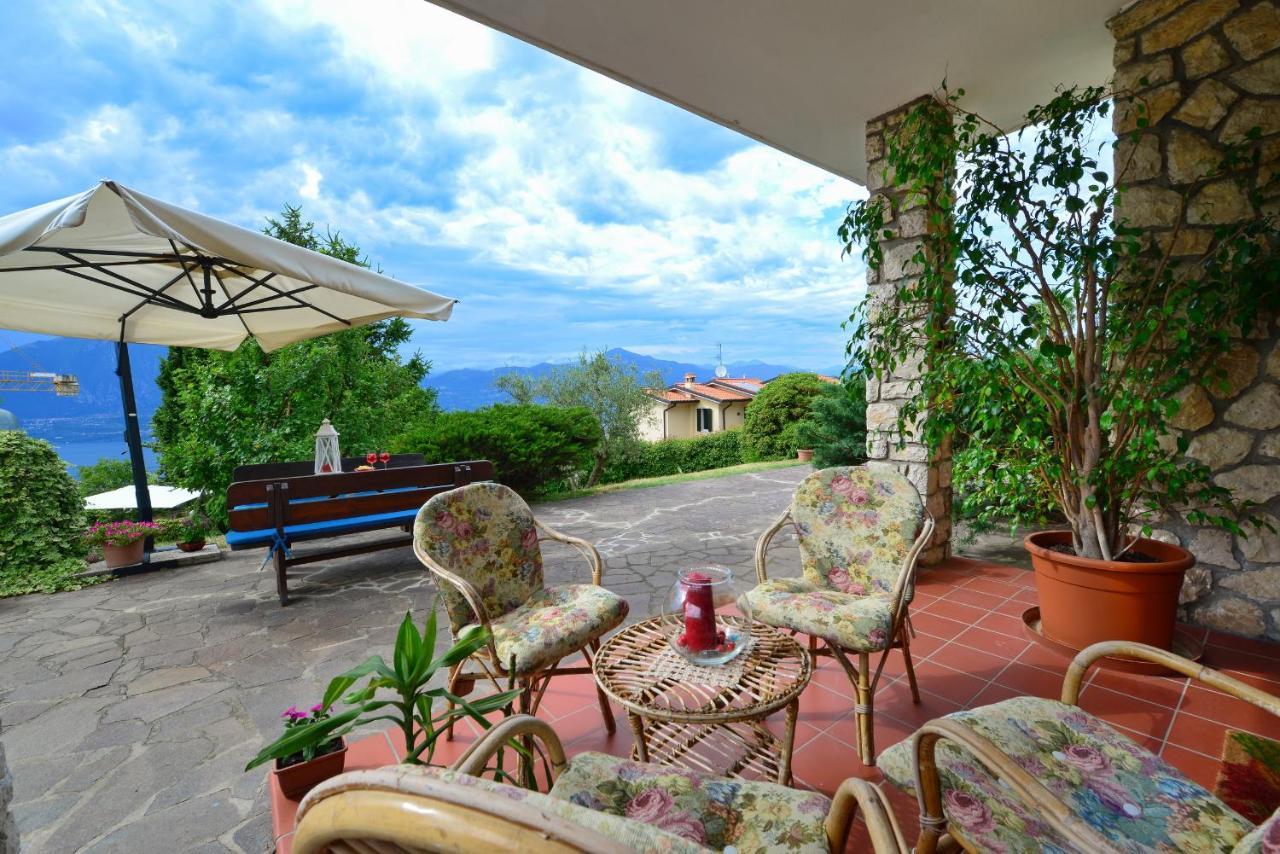 Bed And Breakfast Due Leoni Torri Del Benaco Exterior photo